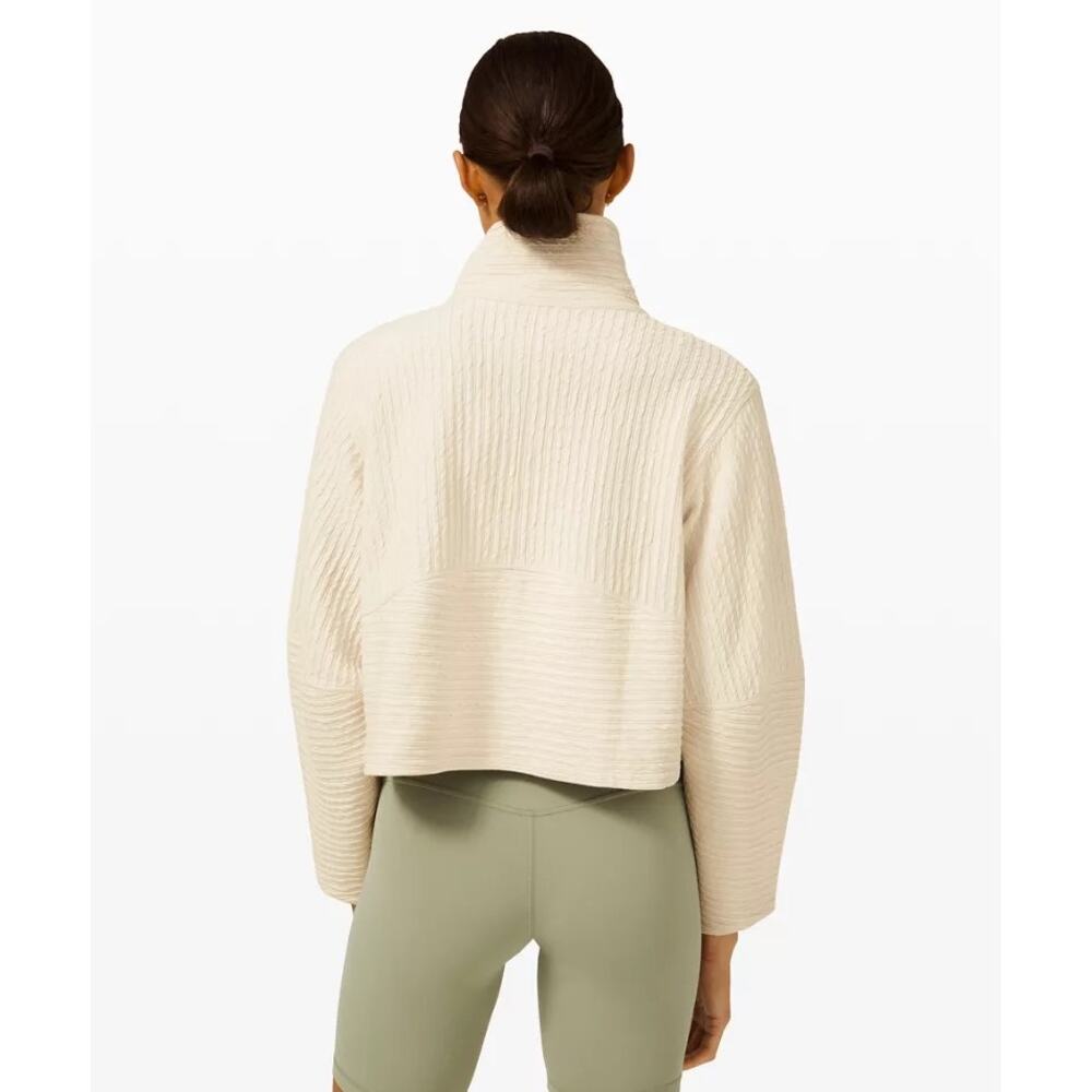 Lululemon Textured Cropped Jacket Womens Bone Ivory Cream Size XS/S - Picture 2 of 9
